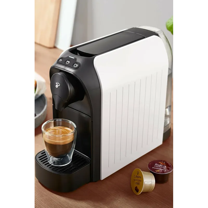 Кавоварка Tchibo Cafissimo Easy White + 60 капсул